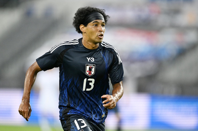 世俱杯夺冠概率-杰梅恩-良：战韩国队下半场长时间场面被动 能得MVP多亏队友帮助